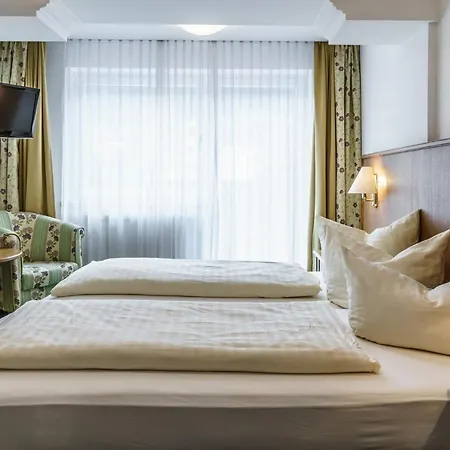 Hotel Almhof Lackner 3*