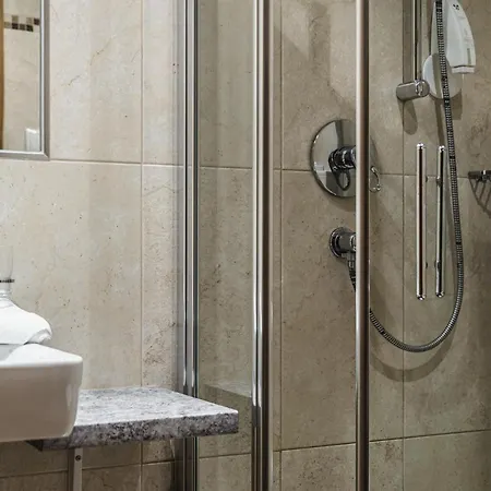 Almhof Lackner Hotel 3*