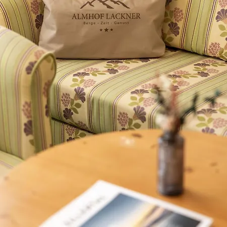 Otel Almhof Lackner 3*