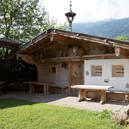 Almhof Lackner Otel 3*