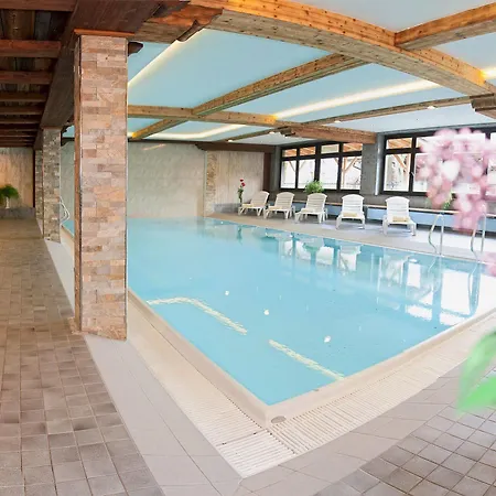 Hotel Almhof Lackner Ried im Zillertal