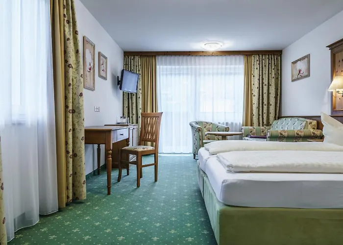 Hotel Almhof Lackner Ried im Zillertal