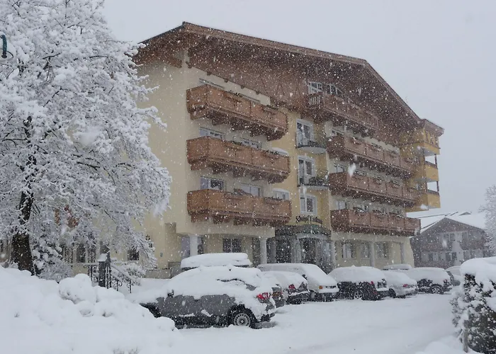 Hotel Almhof Lackner 3*