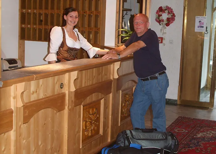 Almhof Lackner 3* Ried im Zillertal