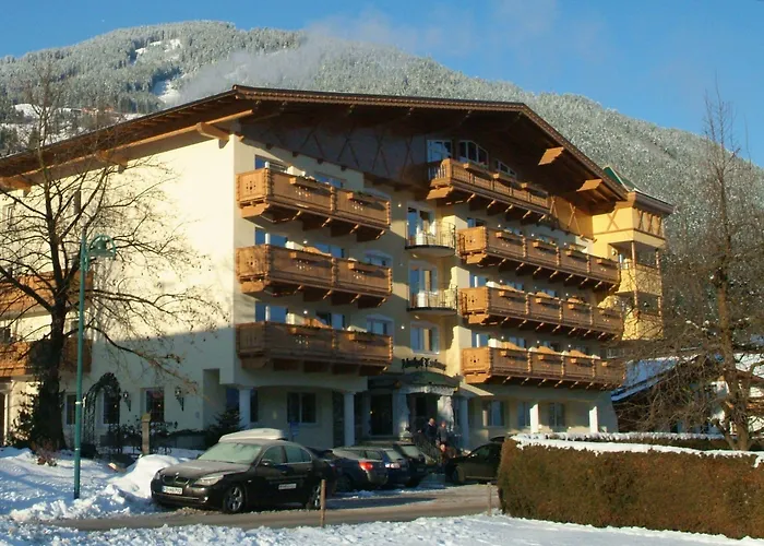 Almhof Lackner Hotel