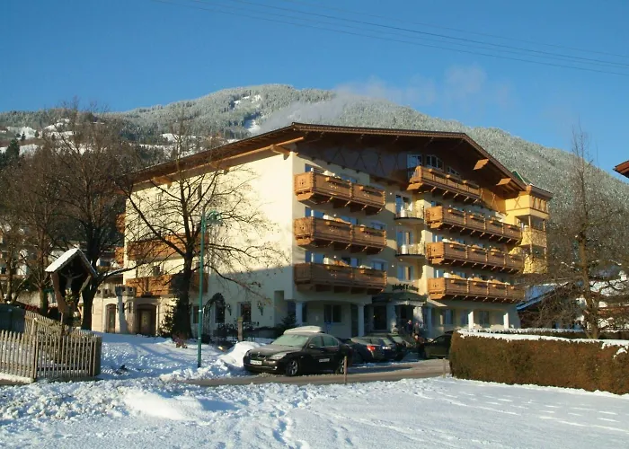 Almhof Lackner 3* Ried im Zillertal