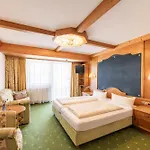 Hotel Almhof Lackner