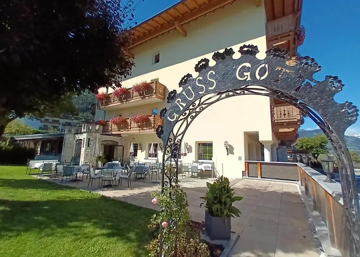 Almhof Lackner מלון 3*